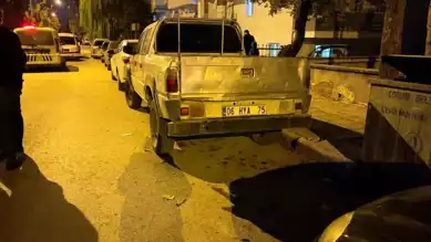 Park Halindeki Araç Kurşunlandı, Şüpheli Yakalandı