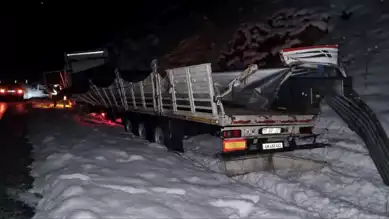 Çorum'da Trafik Kazası: 3 Yaralı