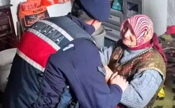 90 Yaşındaki Kadın, İlgisiz Oğlu Yüzünden Huzurevine Yerleştirildi