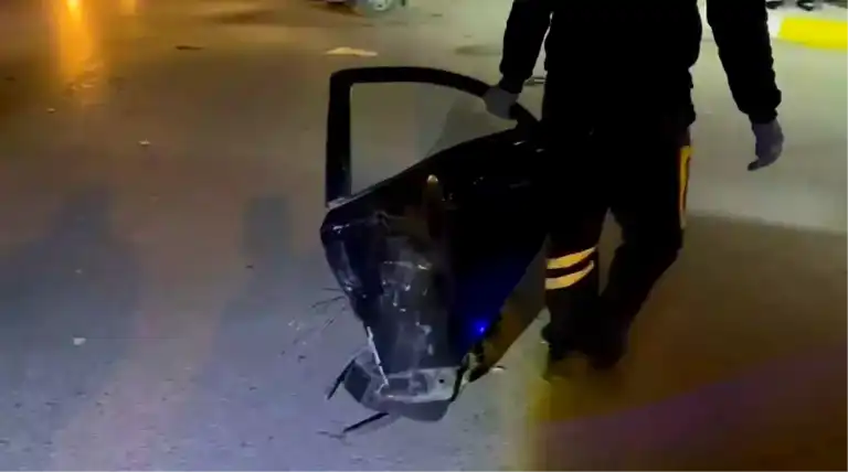 Çorum'da Ambulans-Otomobil Kazası: 2 Yaralı