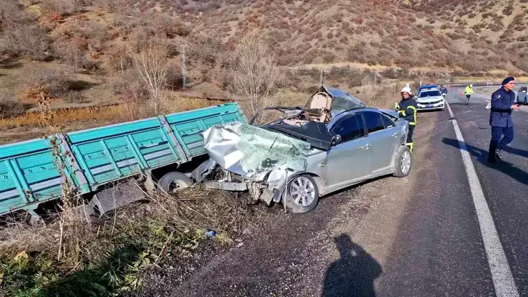 Çorum Alaca'da Feci Kaza: 2 Ölü
