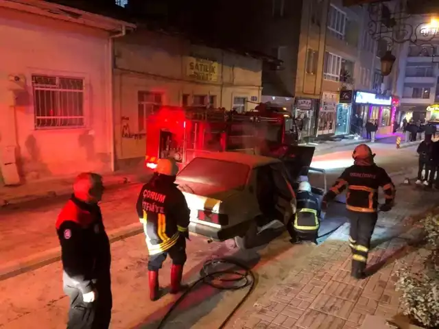 Şehir İçi Otomobil Yangını Sönmüştür