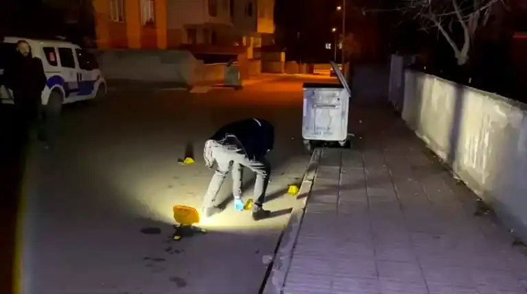 Çorum Yenidoğan'da Sokakta Silahlı Olay