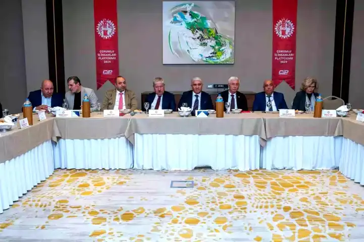 İş İnsanları Platformu Antalya'da Buluştu